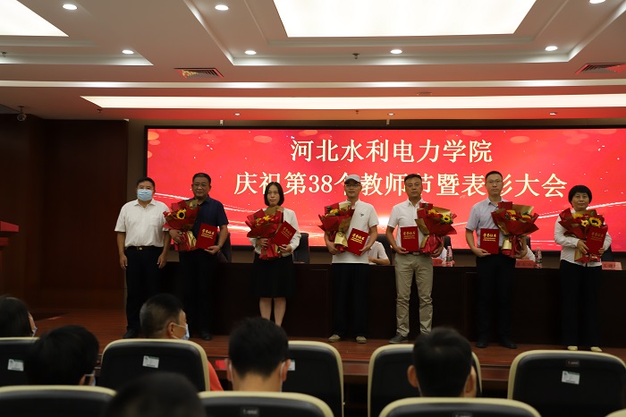 IMG_4952.JPG IMG_4952.JPG